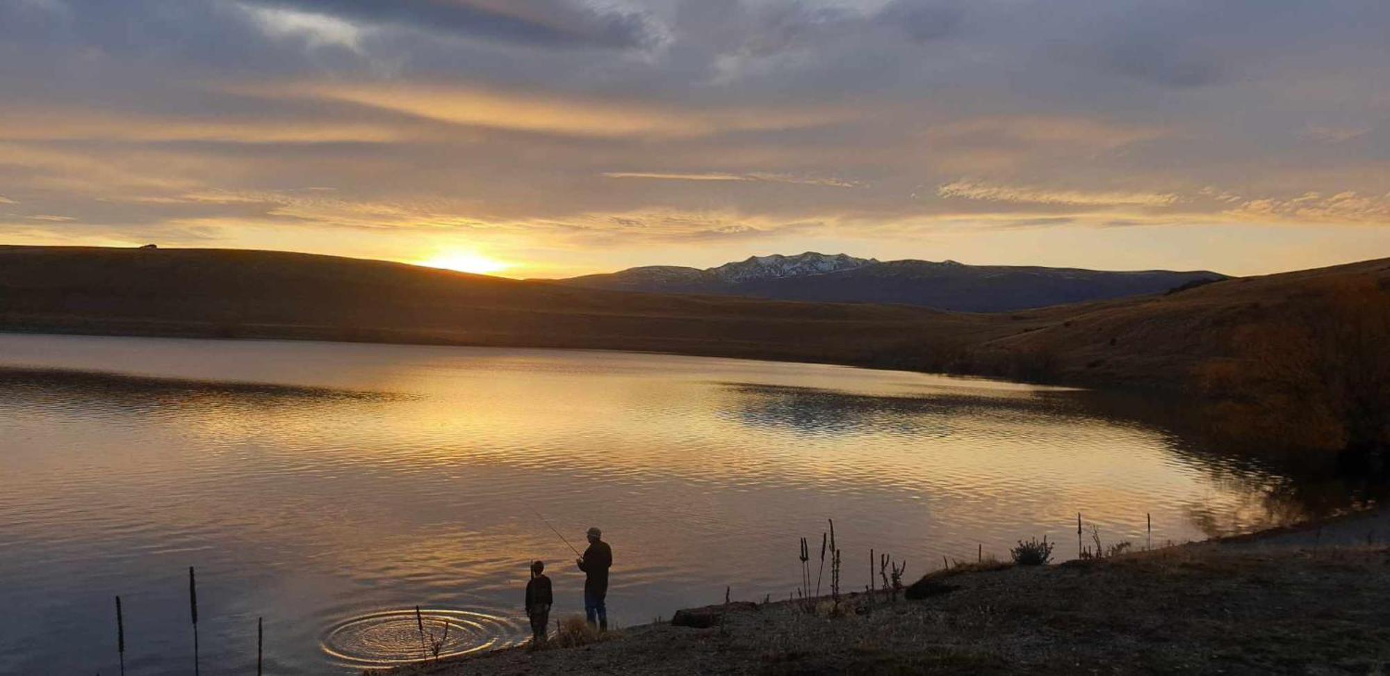 Lake Views At Antler Lodge Lake Tekapo Kültér fotó
